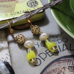 「パールジェリーフィッシュ」ピアス フランス