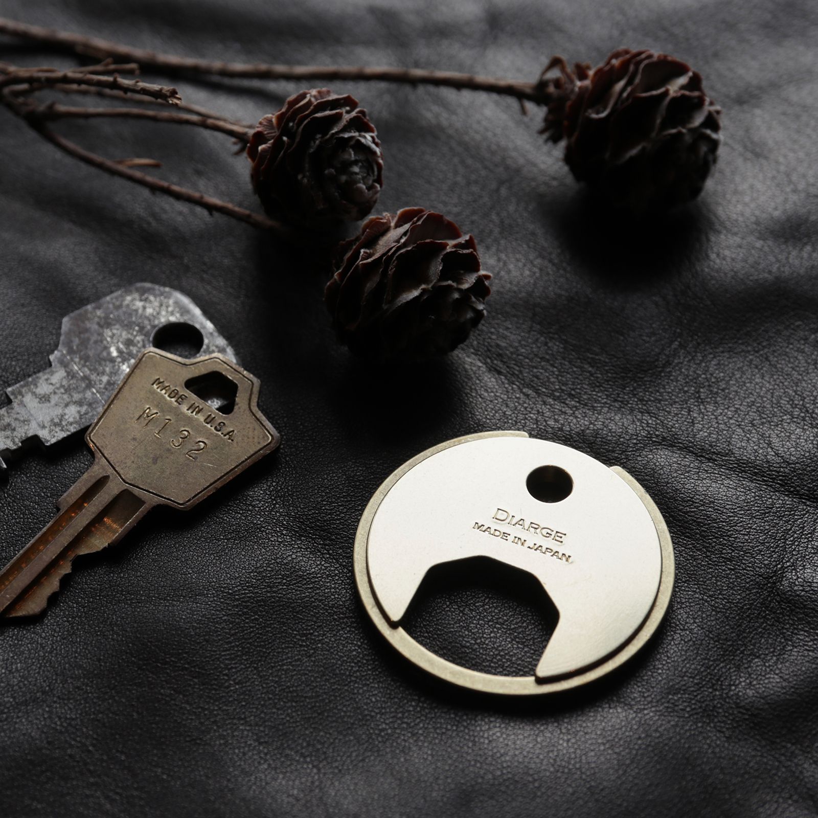 「BRASS CIRCLE KEYRING」キーリング ゴールド