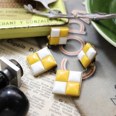 「2トーンプラタイル」イヤリング フランス