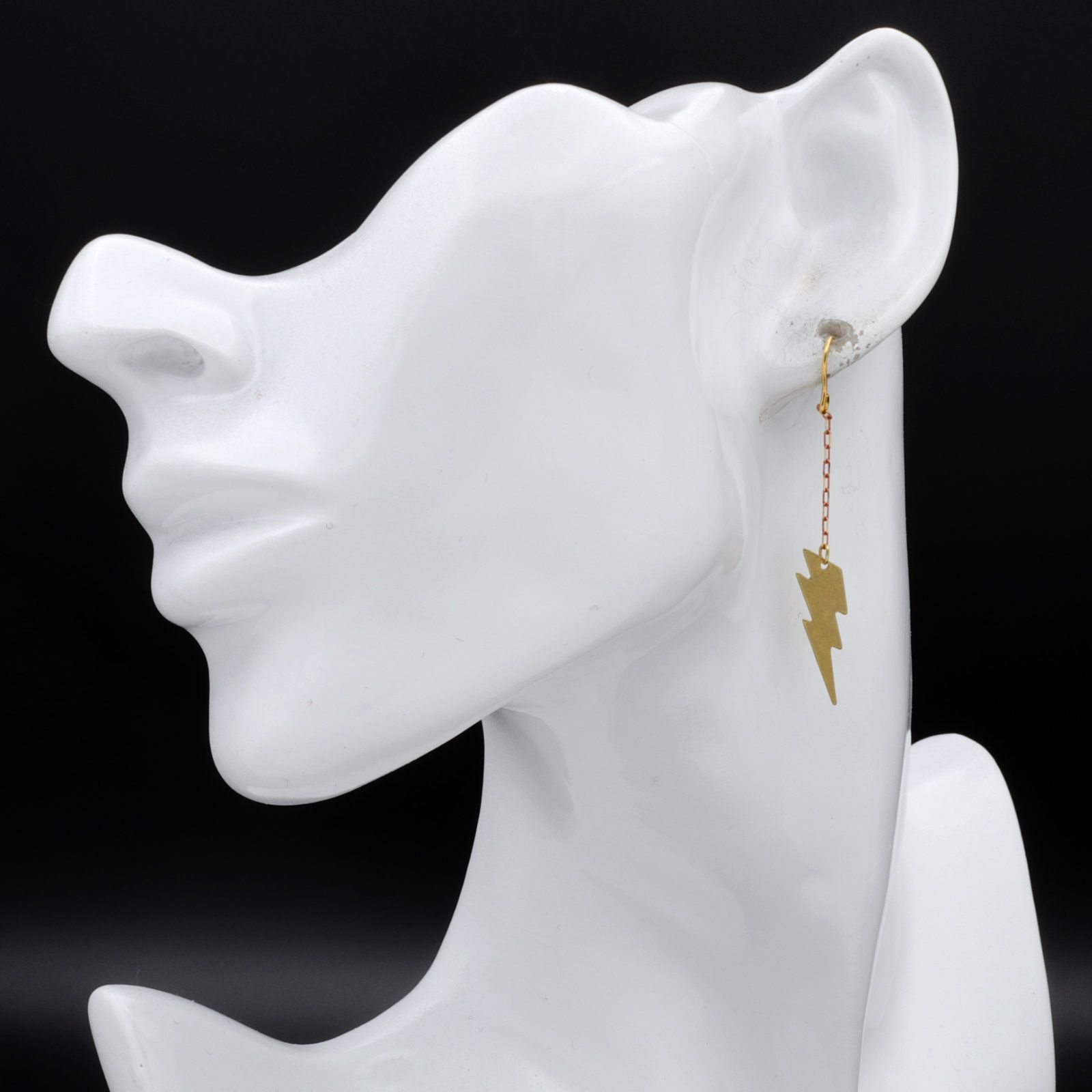 「Thunder」ピアス