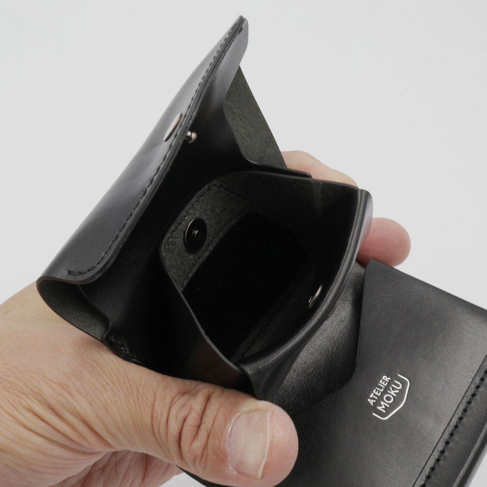 「三つ折りミニ財布PALUMO Rugato」black