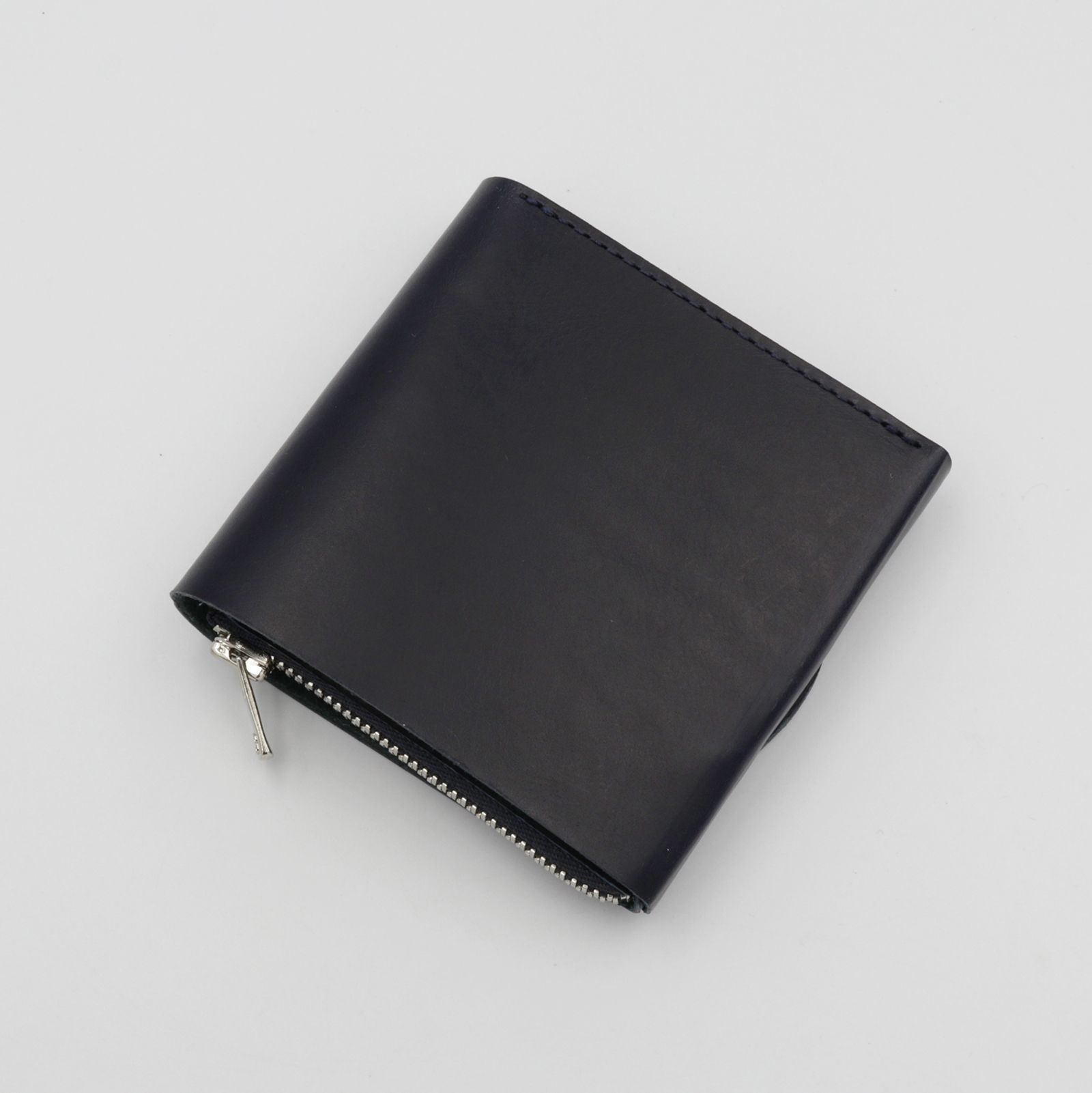 「小さく薄い財布SAKU ver.3 Buttero」darknavy