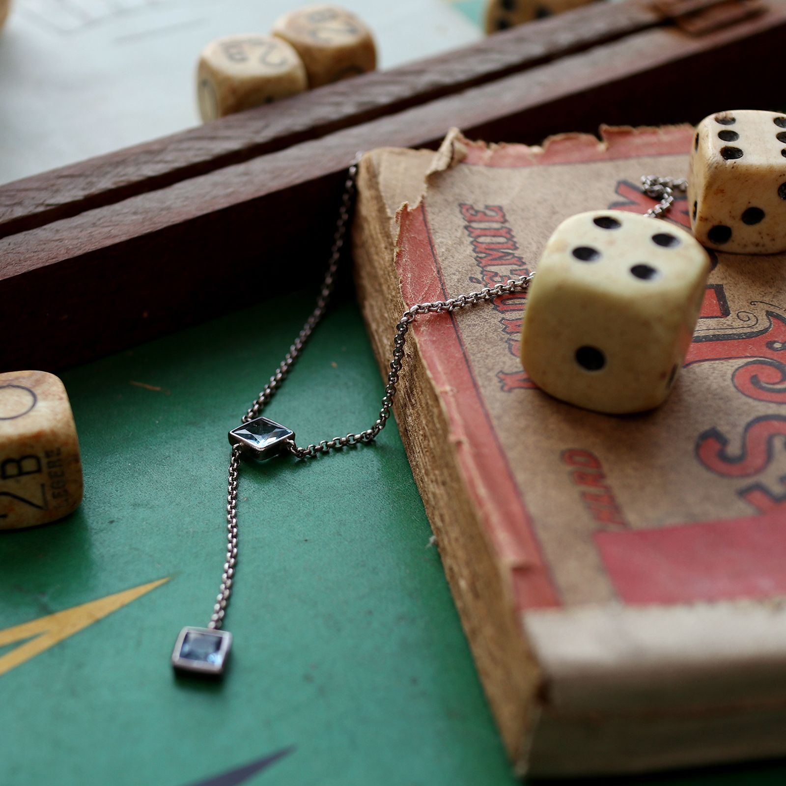 「ブルートパーズ」ネックレス ヨーロッパ silver925