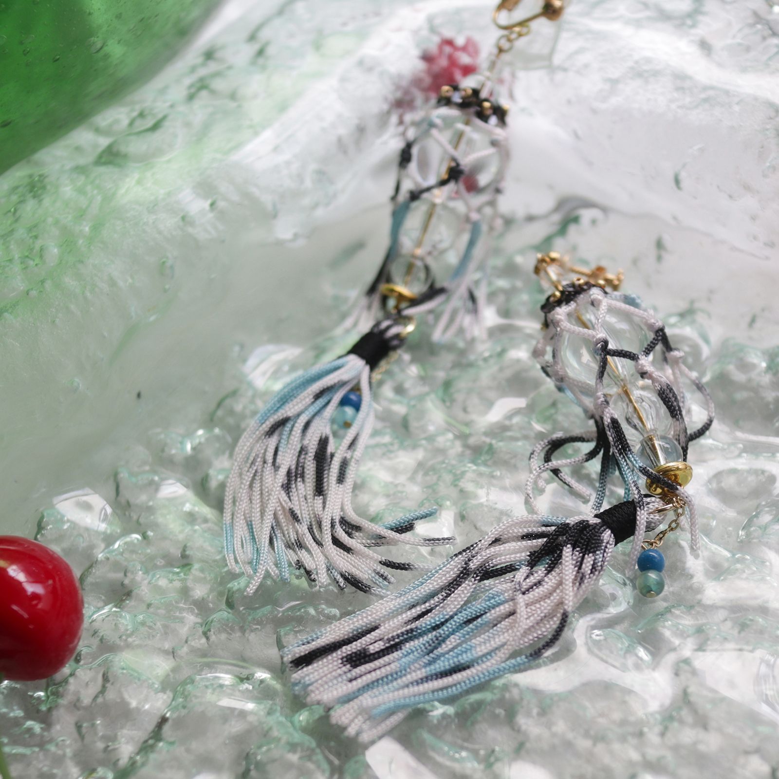 「Fete de l'eau Balise」イヤリング
