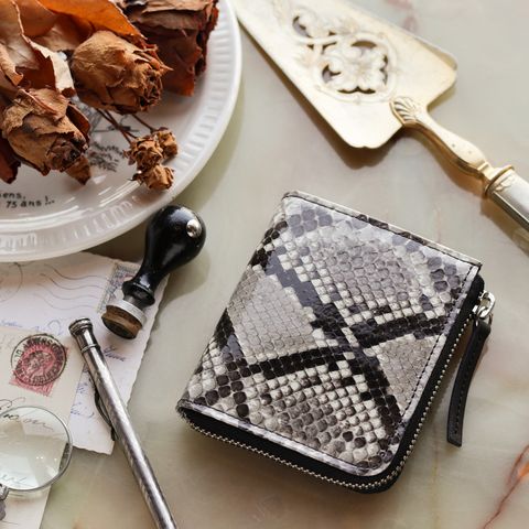 HEBI」Lファスナーコンパクト財布 ベージュ