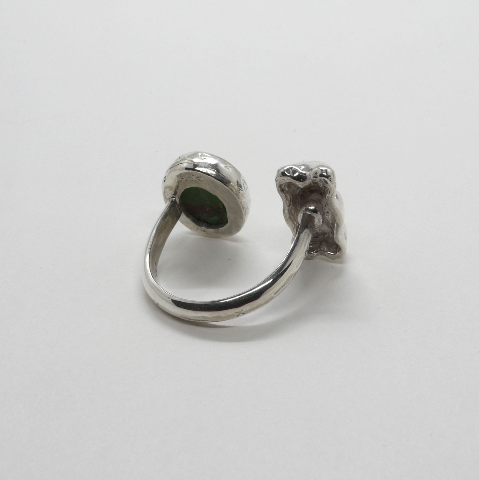 「Bear & Stone Ring 〇」リング