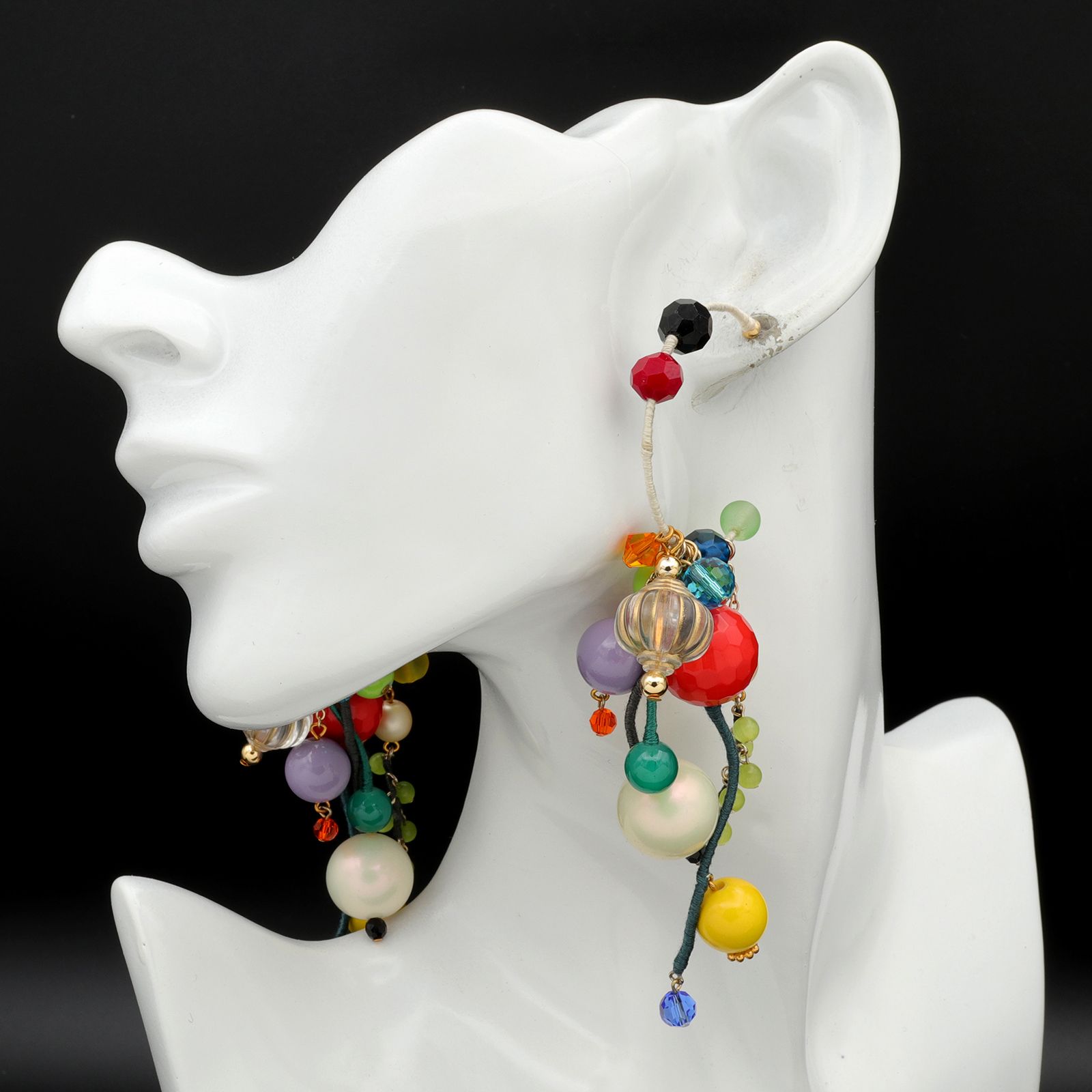 「Fleurs au vase 花瓶の花」ピアス