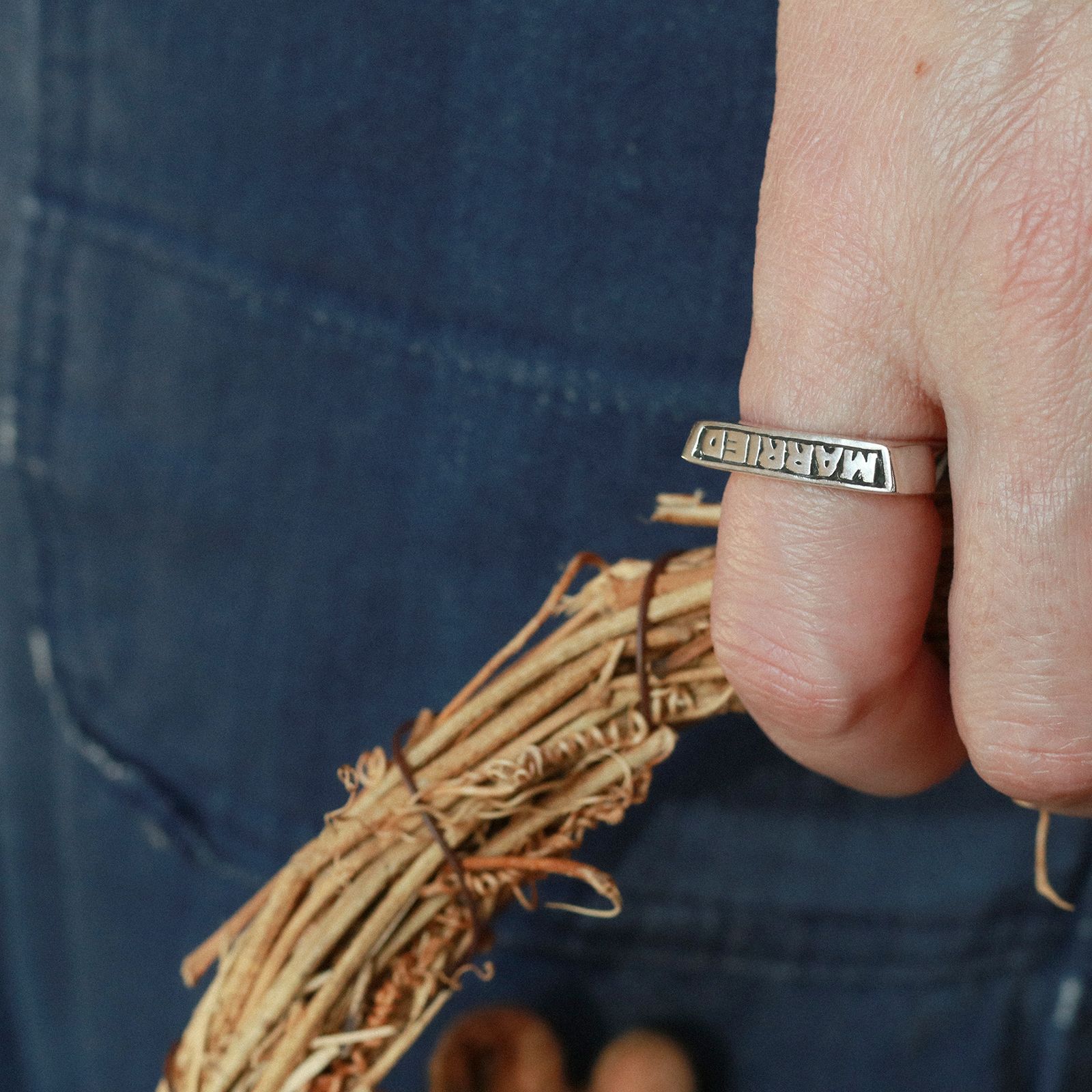 「The Married Ring」リング