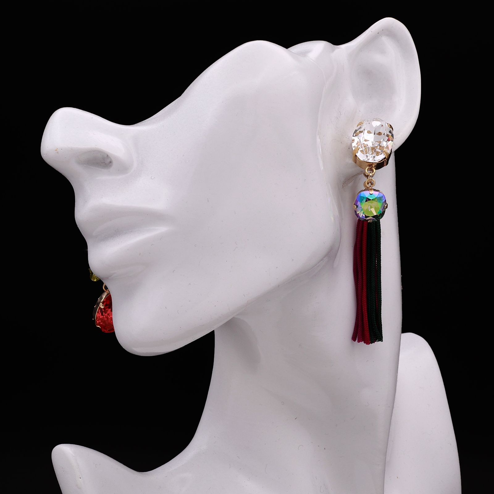 「swaro」ピアス