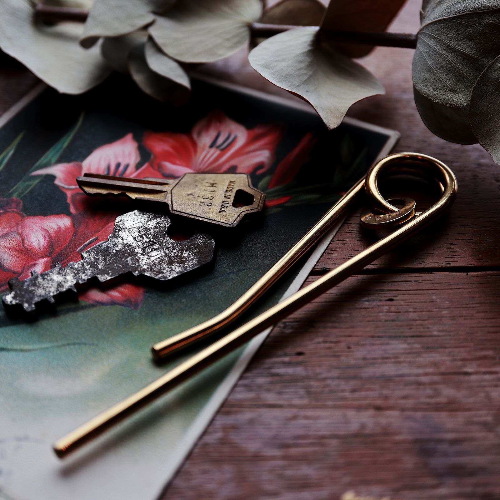 「BOOKMARK」ブックマーク FORM × amabro