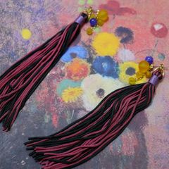 「Fleurs au vase 花瓶の花」ピアス