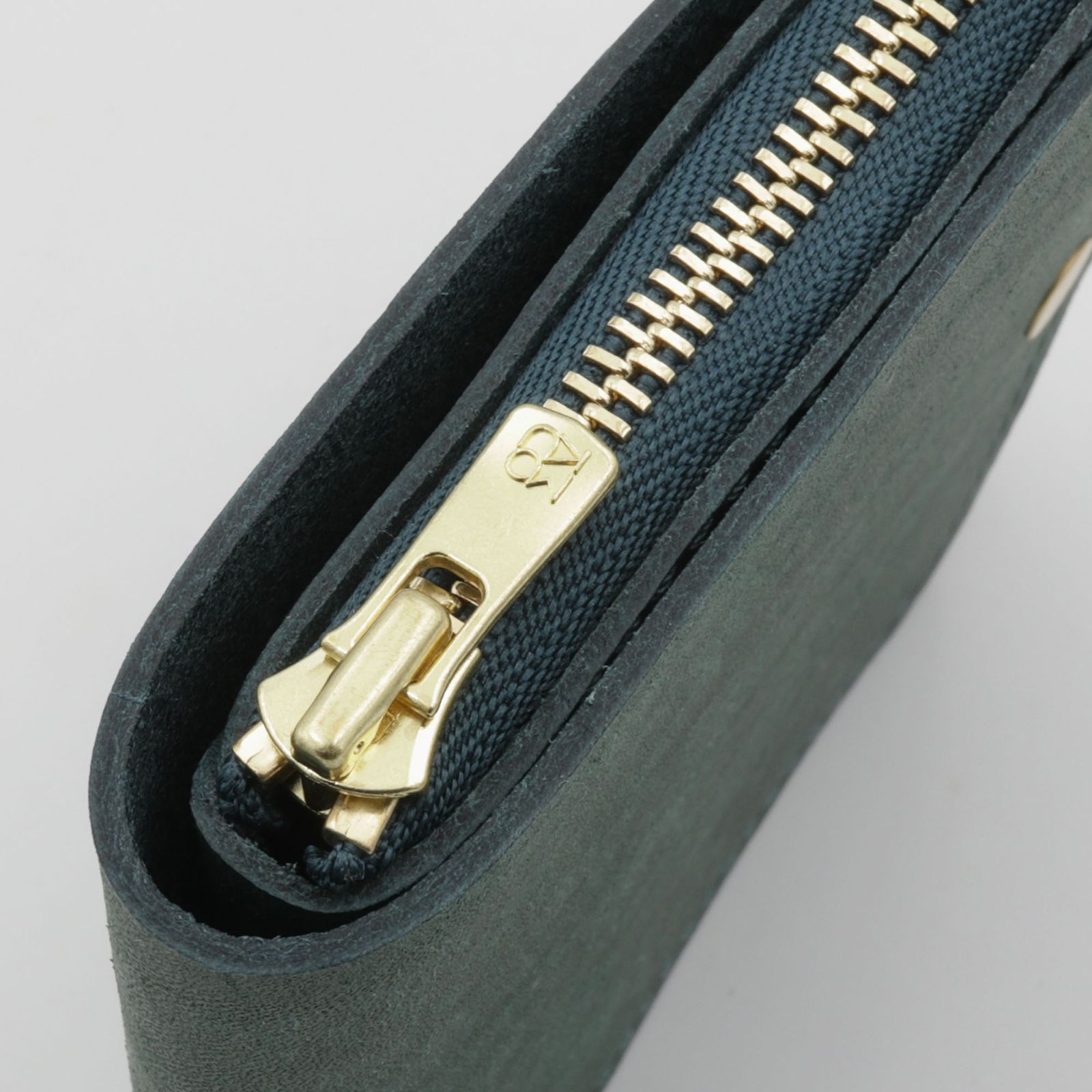 「小さく薄い財布SAKU ver.3 Pueblo プエブロ」ペトロリオ