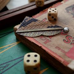 「パイソンエッジ」ブローチ ヨーロッパ