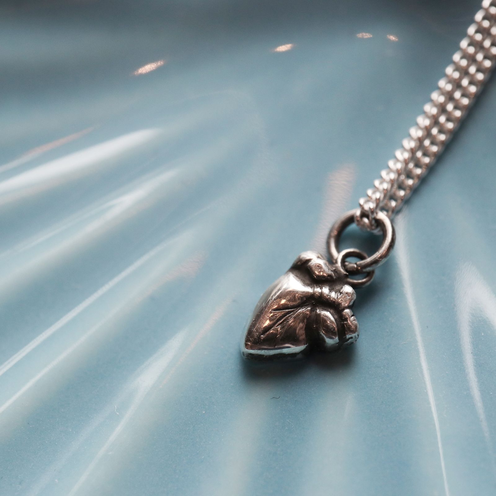 「Tiny Heart Necklace」ネックレス