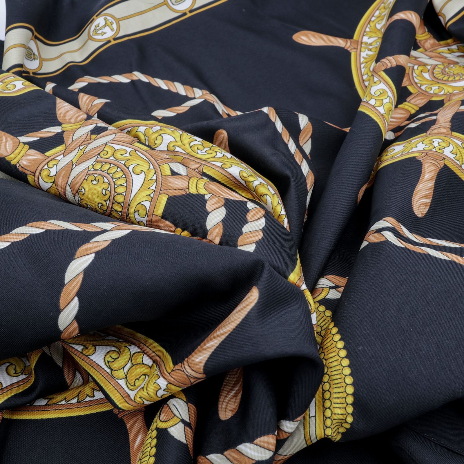 「ゴールデンヘルム」ヴィンテージスカーフ ヨーロッパ