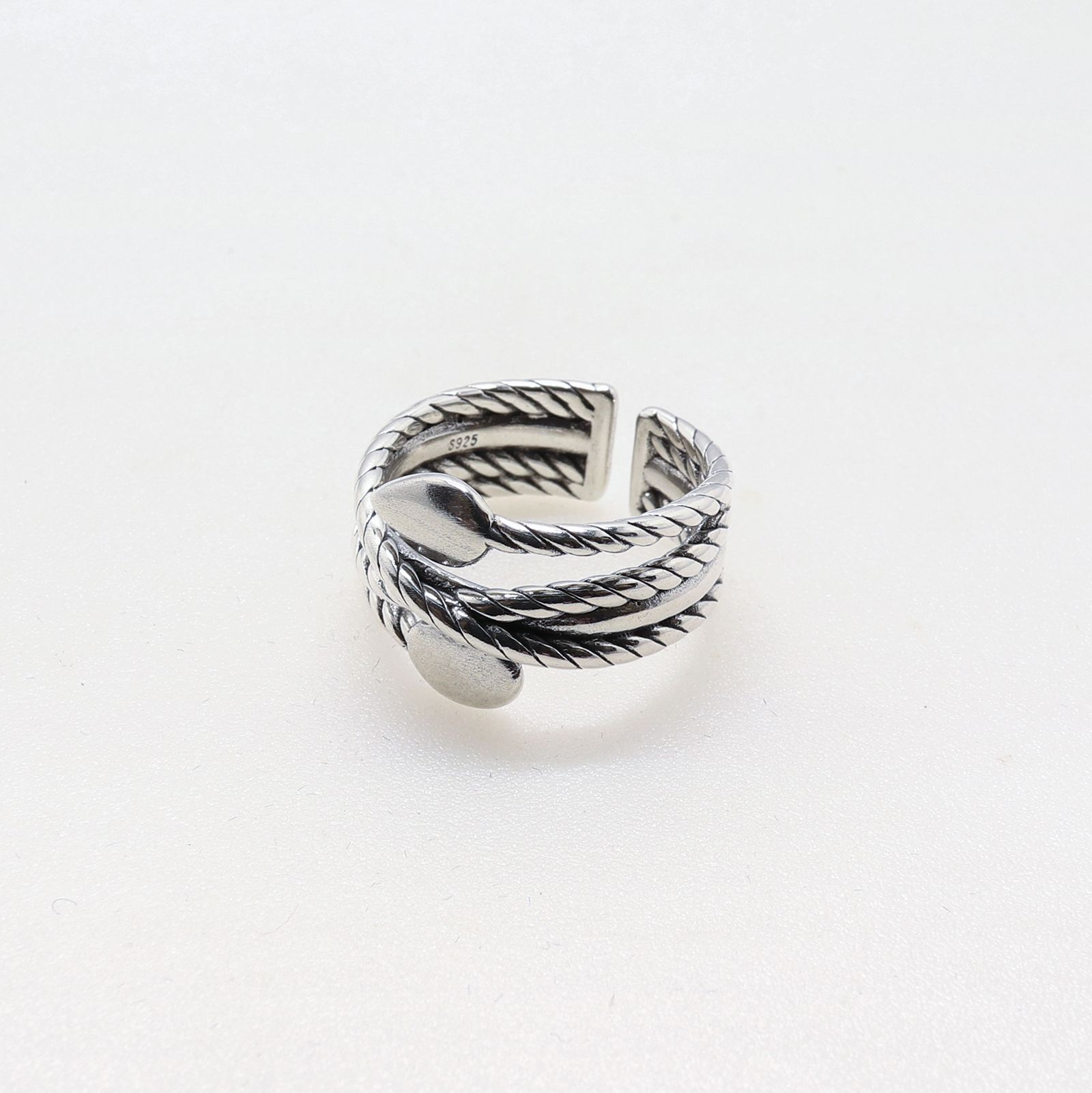 「リーフロープ」リング ヨーロッパ silver925