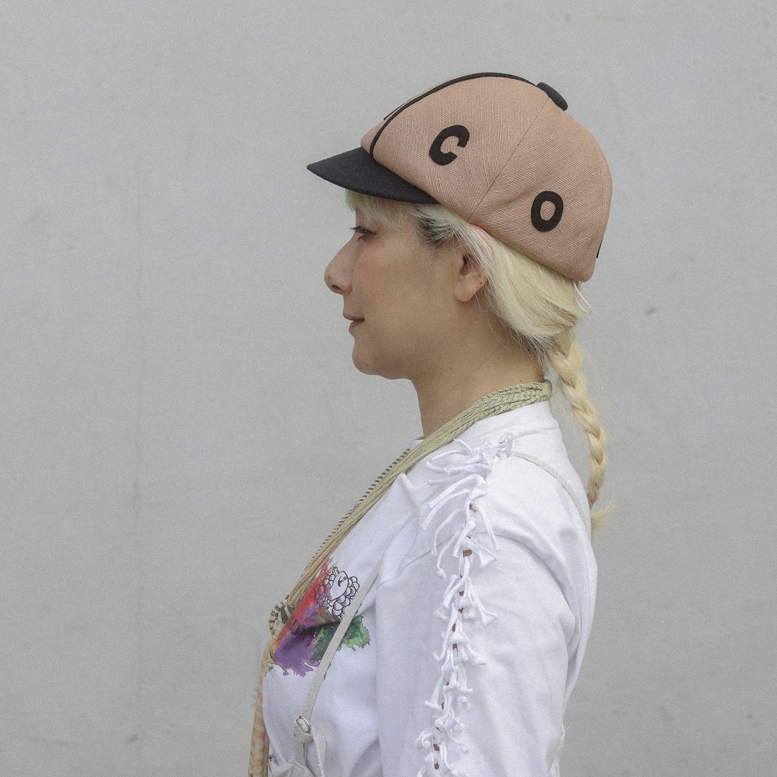 【送料無料対象外】アップリケキャップ ベージュ×ブラック