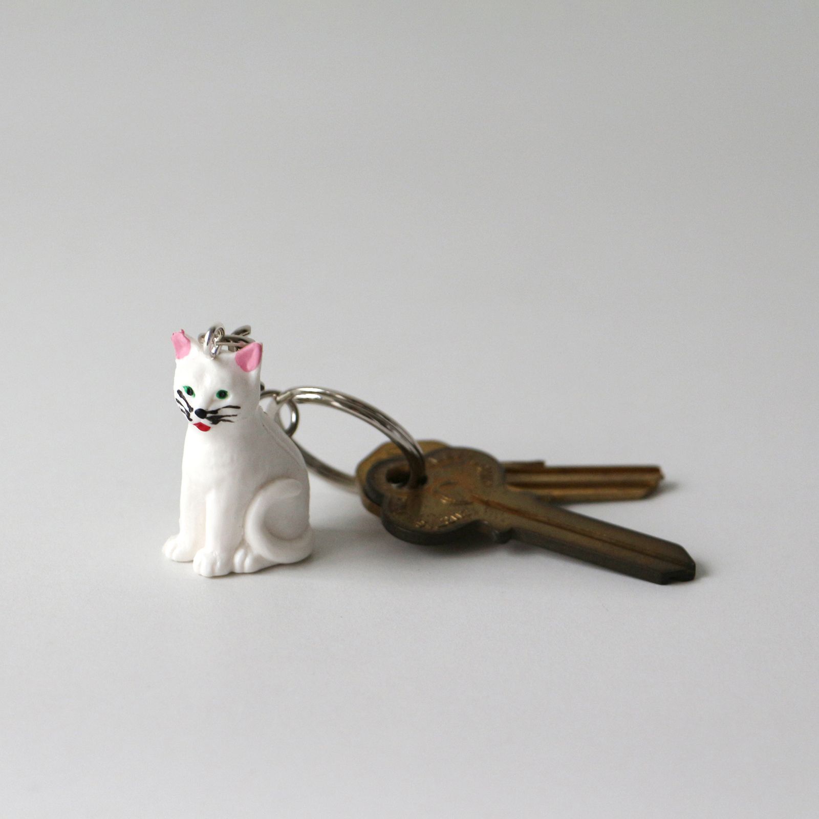 「ALFRED FISCHER KEY RING」sitting cat white ドイツ