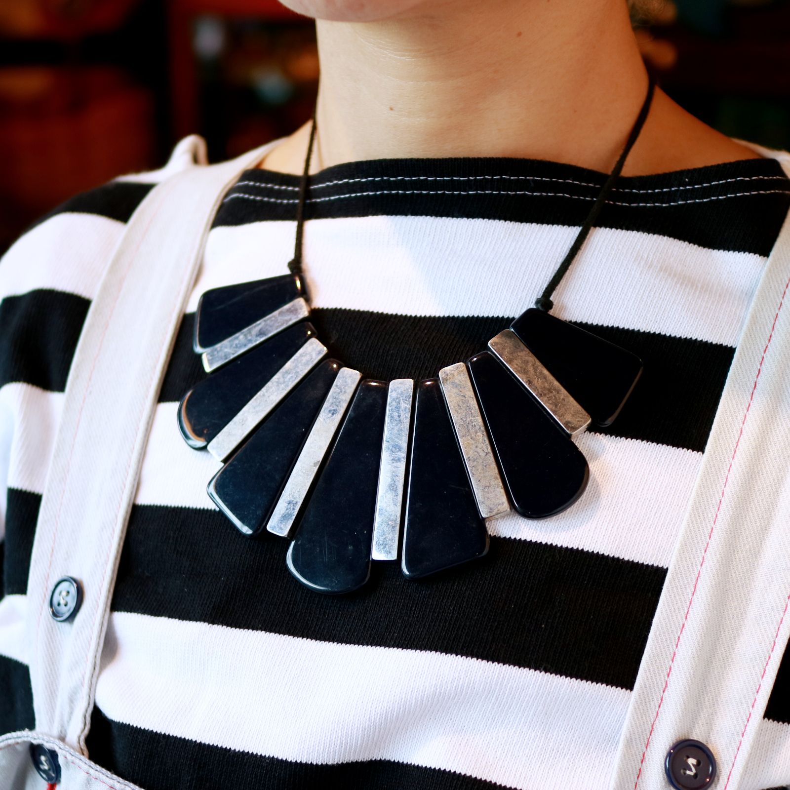 「ラージフラットビーズレトロ」ネックレス BETTY JACKSON BLACK イギリス