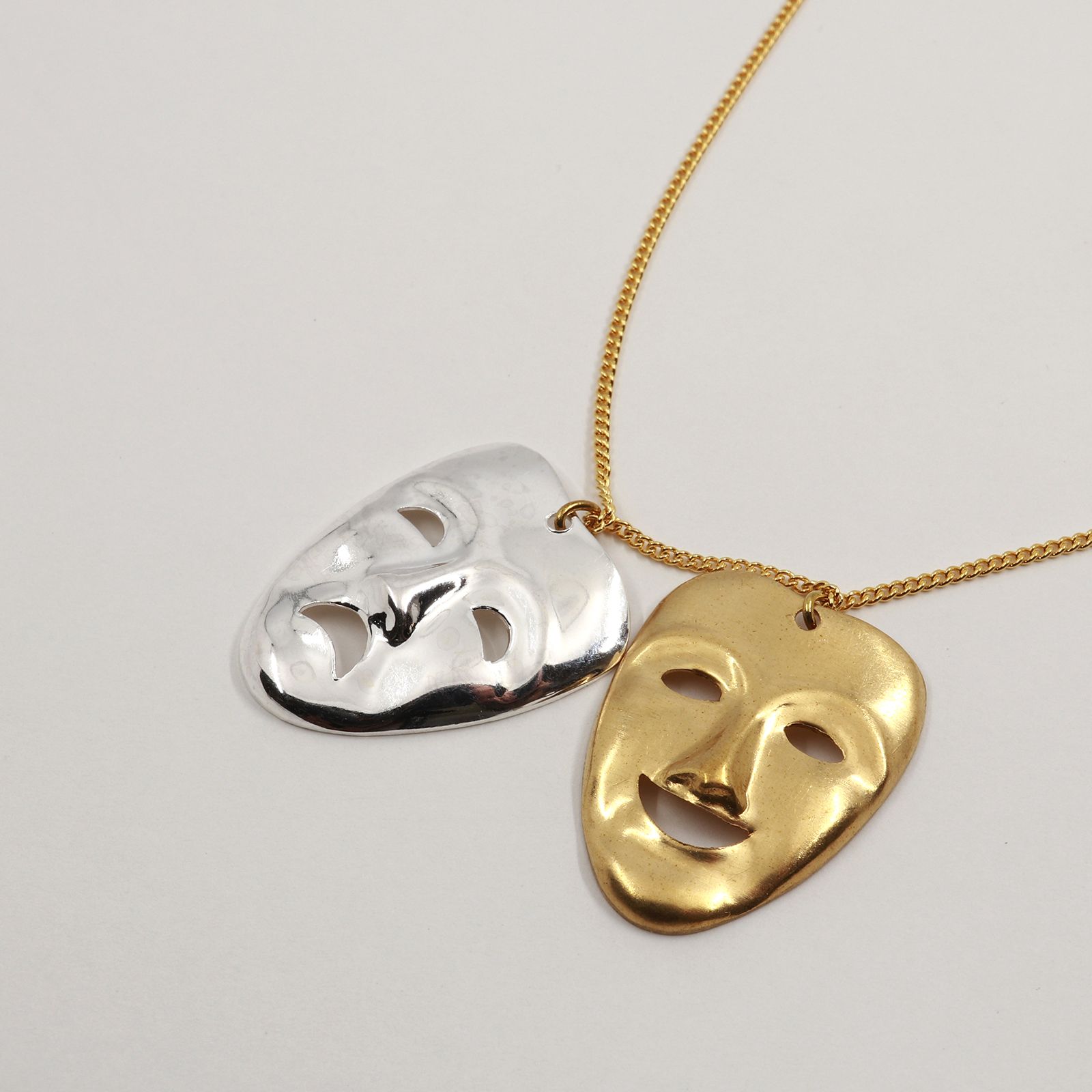 「two face necklace」ネックレス