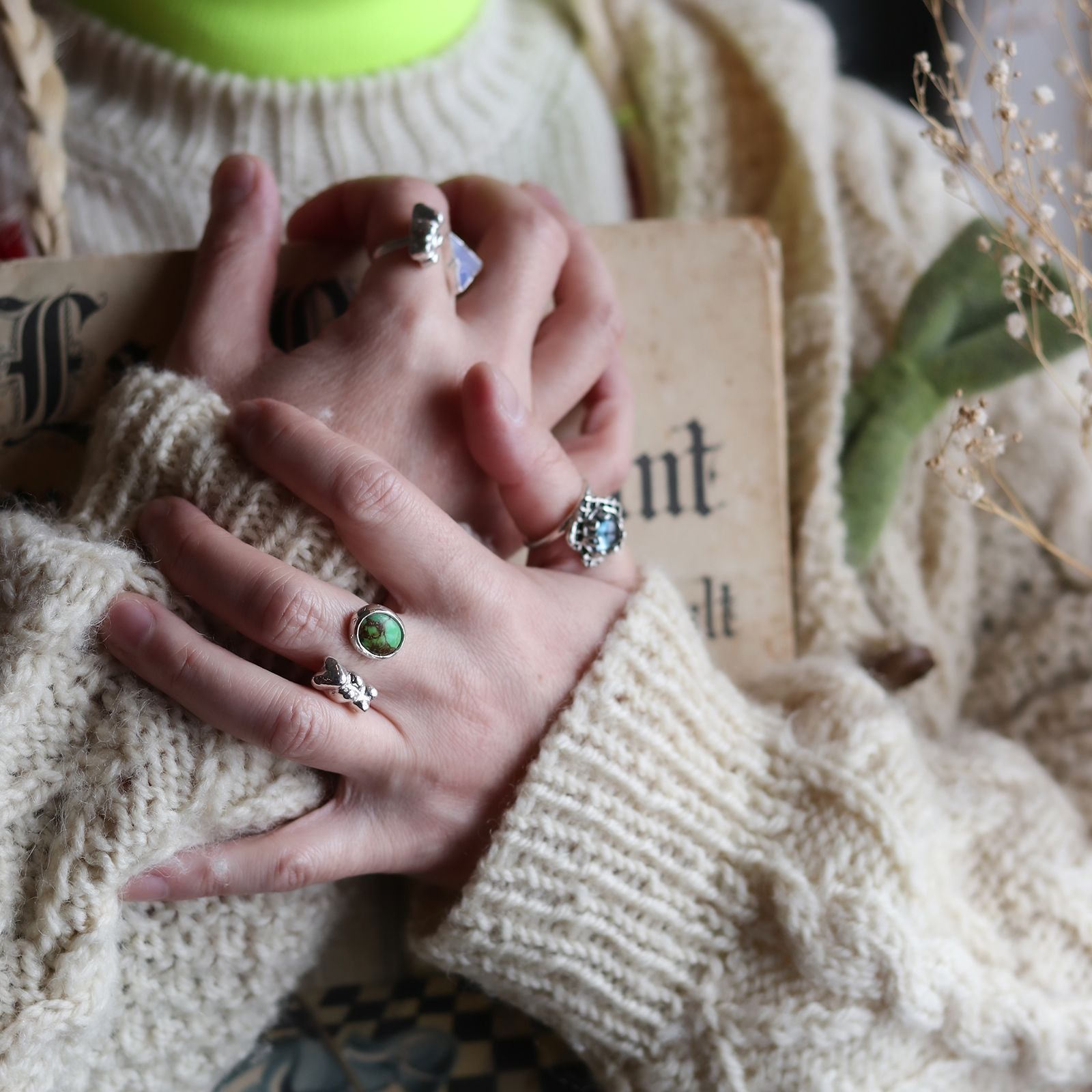 「Bear & Stone Ring 〇」リング