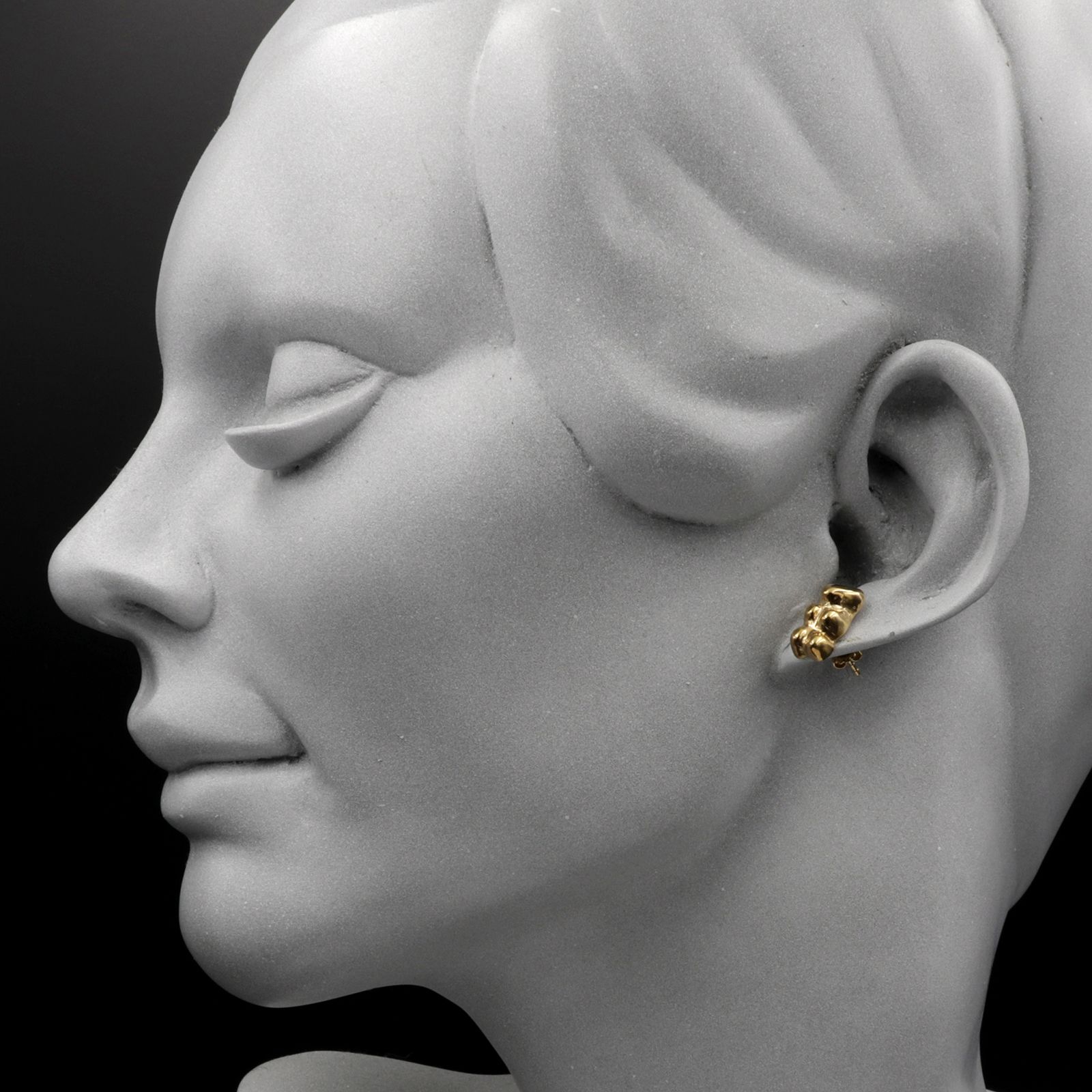 「BAER」ピアス ゴールド