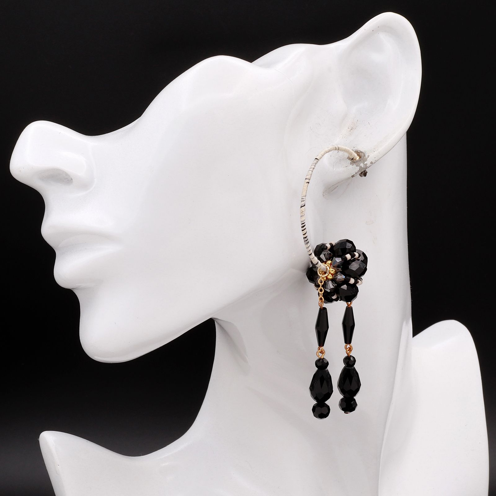 「かぼちゃ フープ」ピアス モノトーン【collection de couleurs de sachikoism】