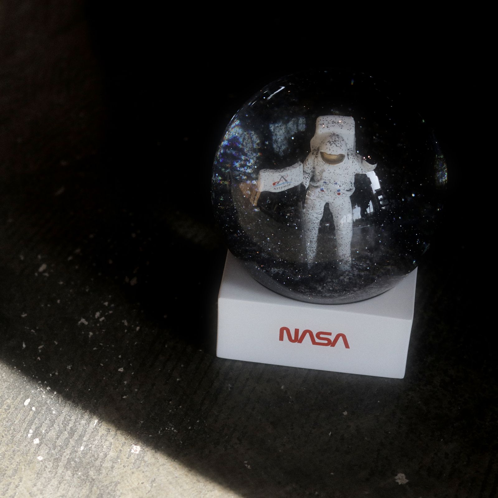 DETAIL INC. - 「NASA Snow Globe」 スノードーム | corne/コルネ