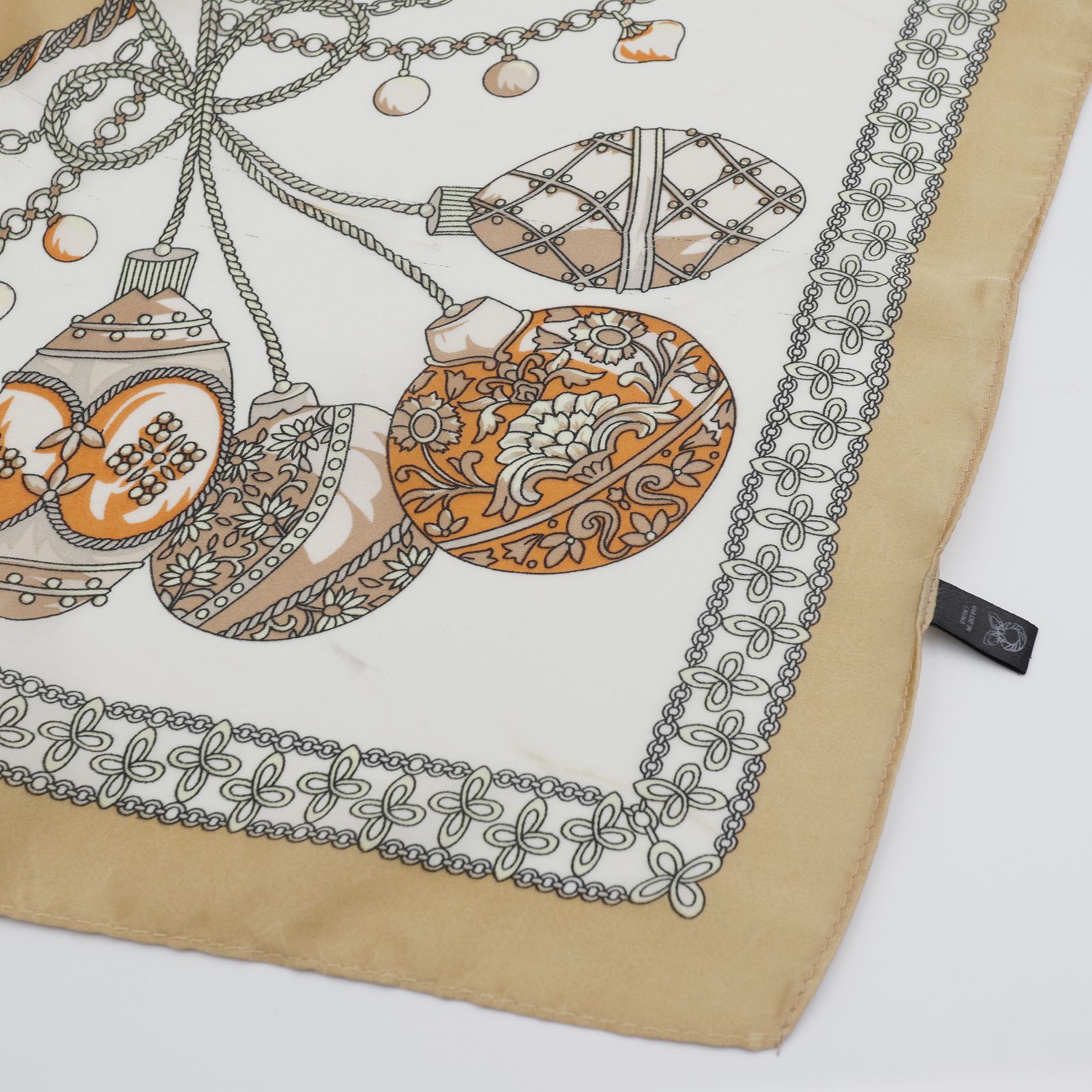 「オーナメント」ヴィンテージスカーフ ヨーロッパ