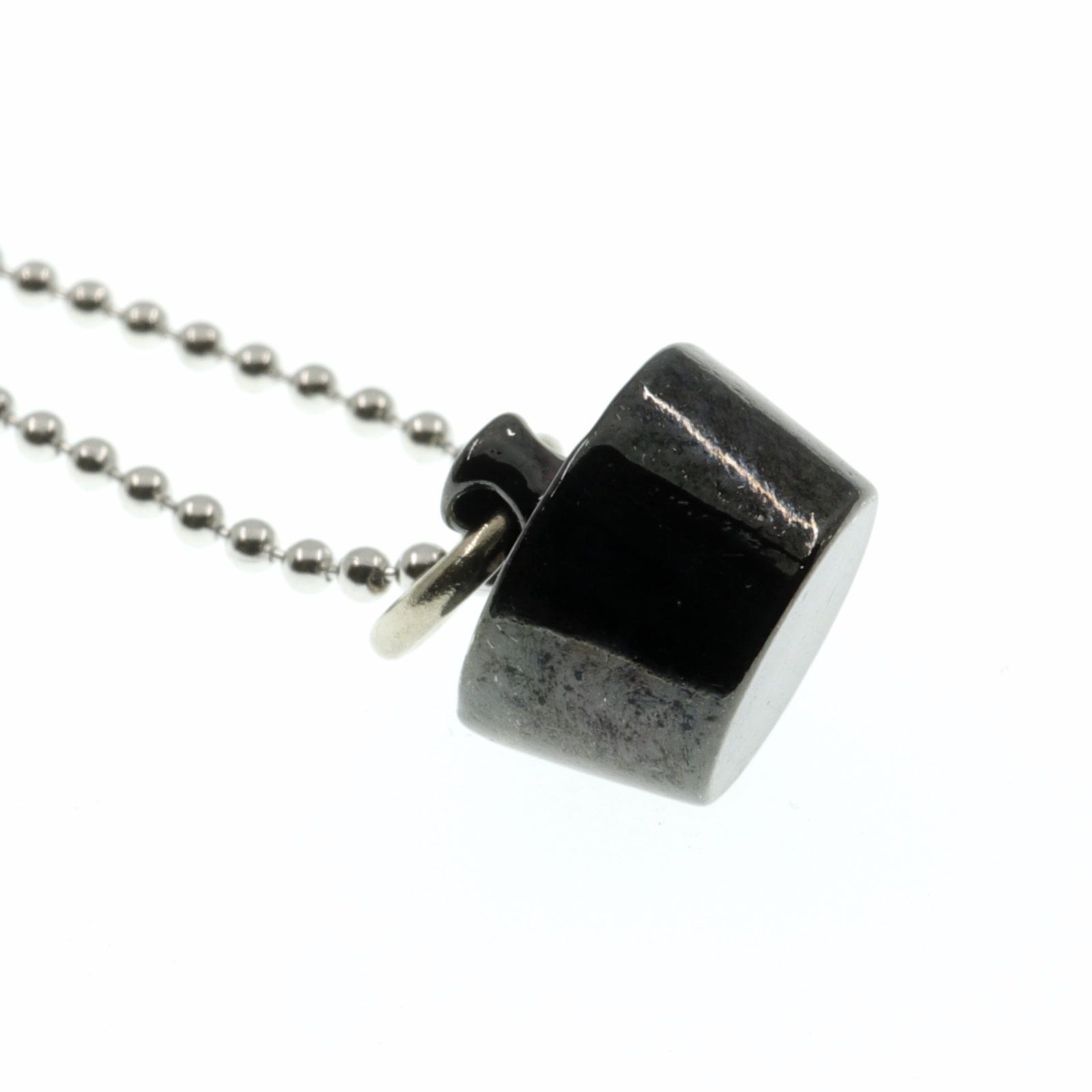 「Bath plug」ネックレス