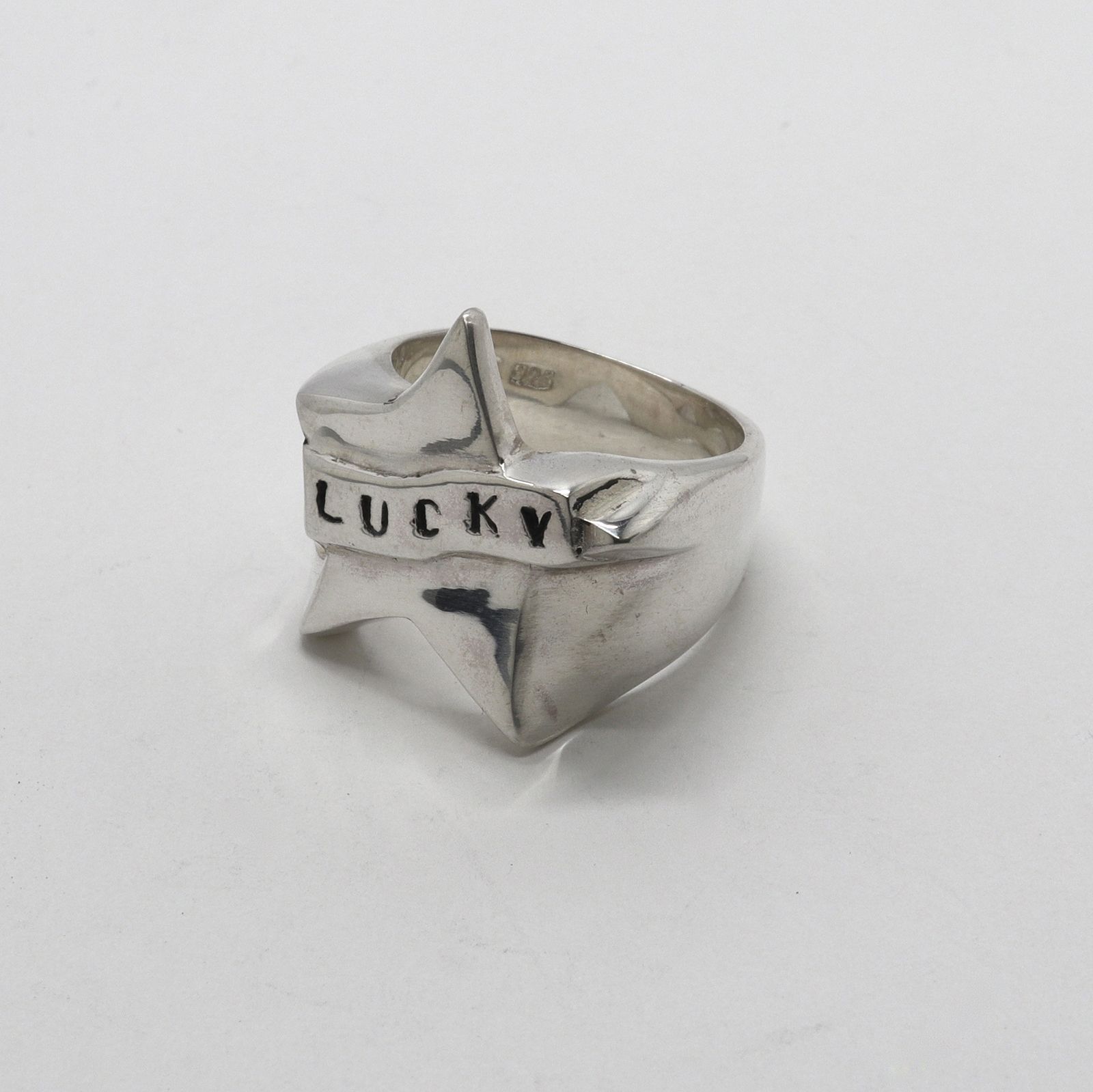 Capricorn Ring – Rat Betty
