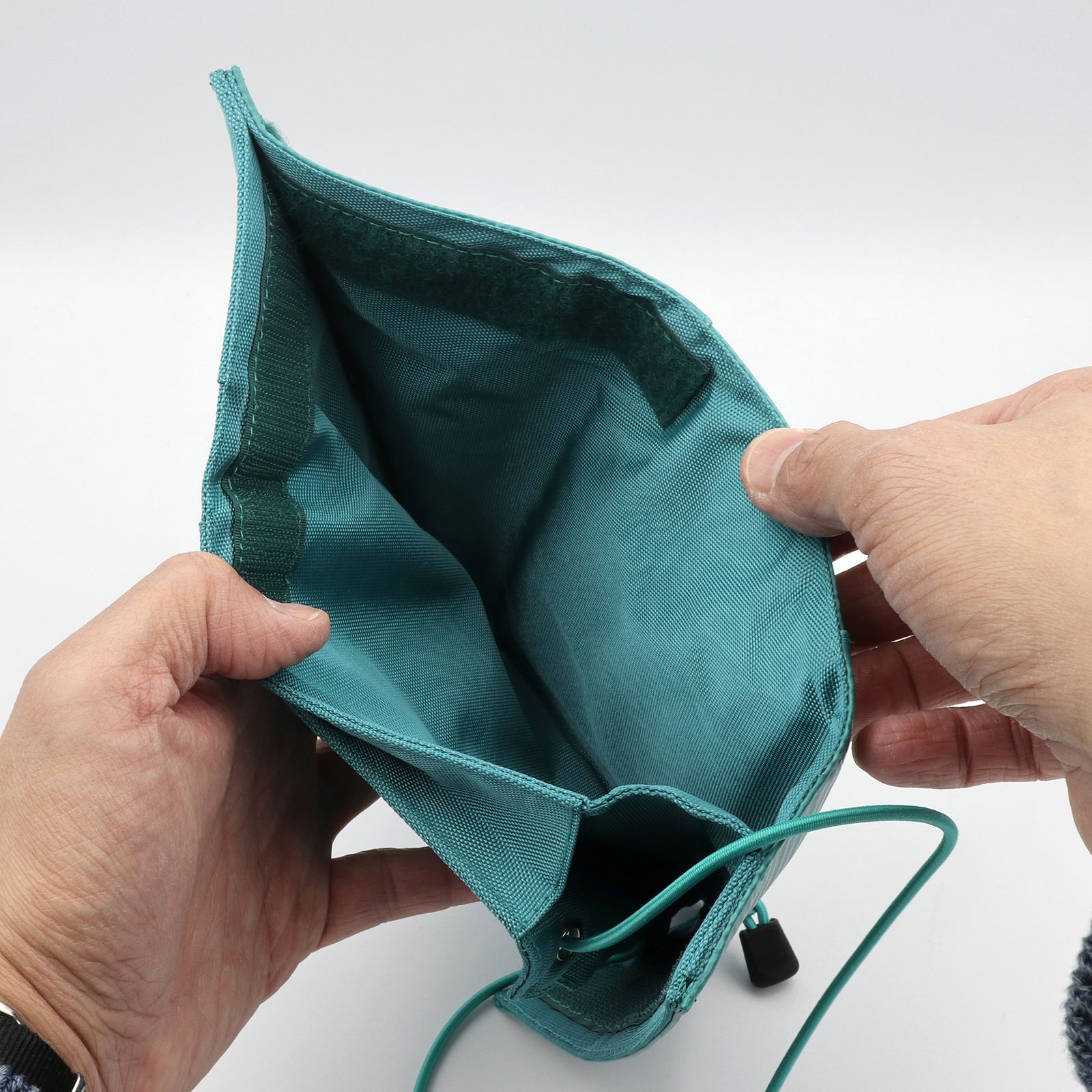 「FLY Long Wallet」ショルダーウォレットXL エメラルド