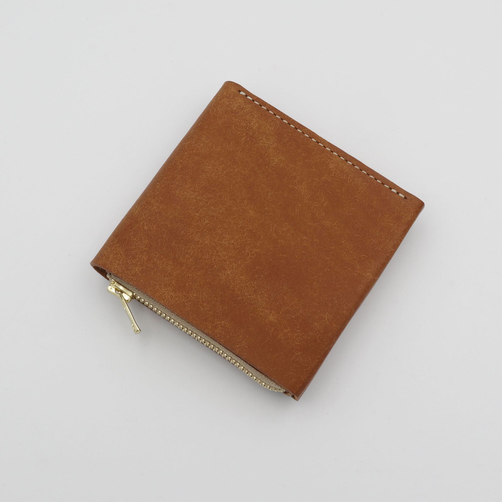 「小さく薄い財布SAKU ver.3 Pueblo プエブロ」コニャック