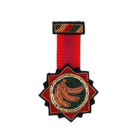 「Medal」ブローチ