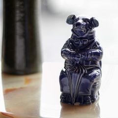 傘を持つブタの紳士ピギーバンク バルボティーヌ オンネー窯 ベルギー 1890-1910s