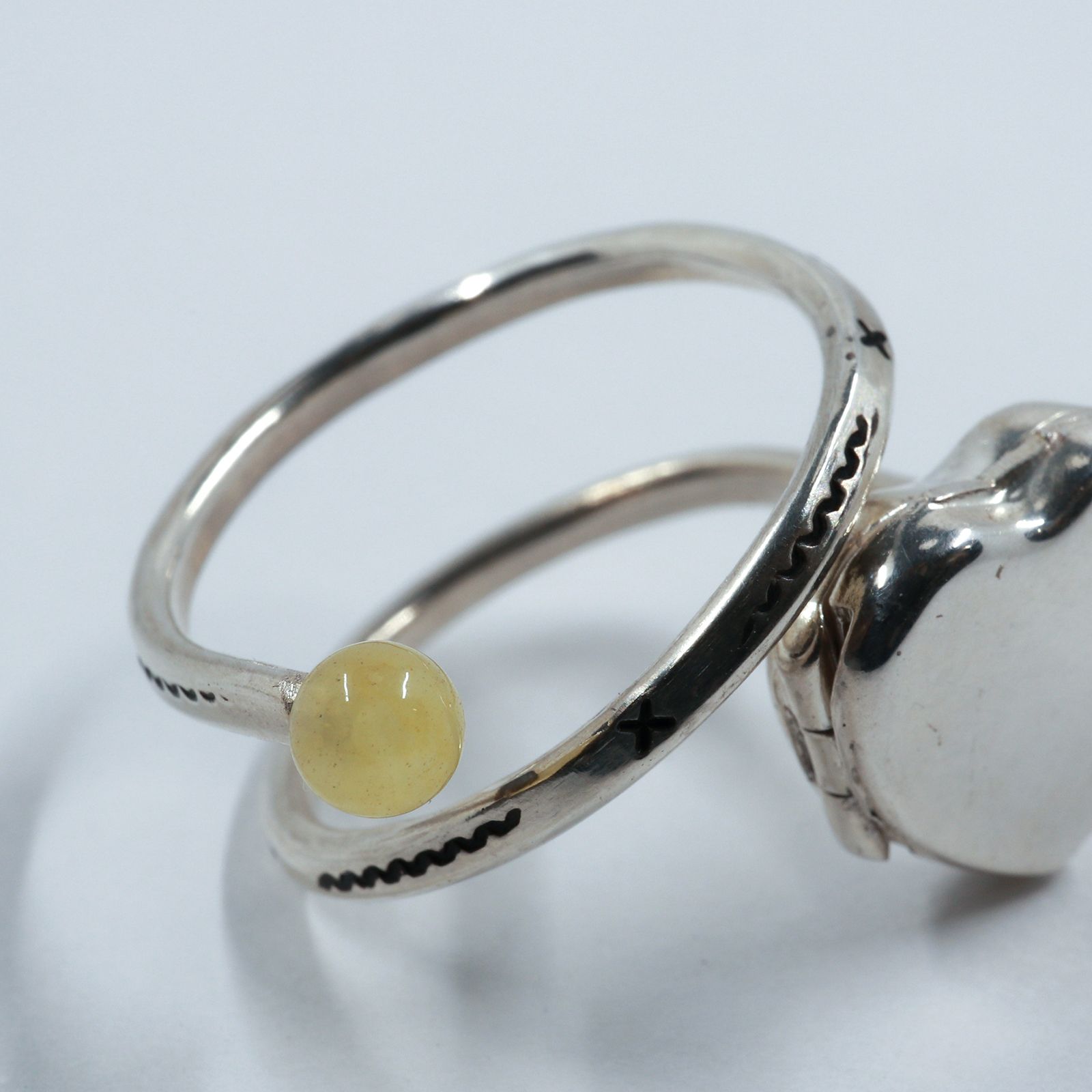 「HEART LOCKET SPIRAL RING」リング