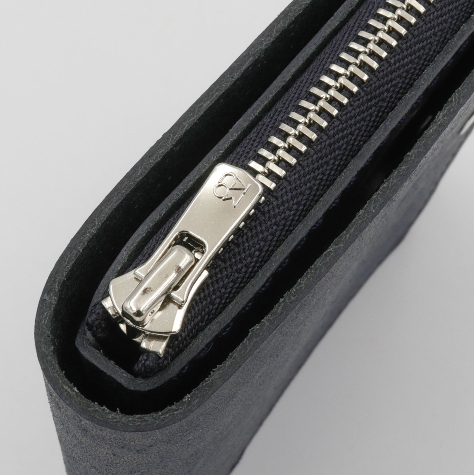 「小さく薄い財布SAKU ver.3 Pueblo」mavy