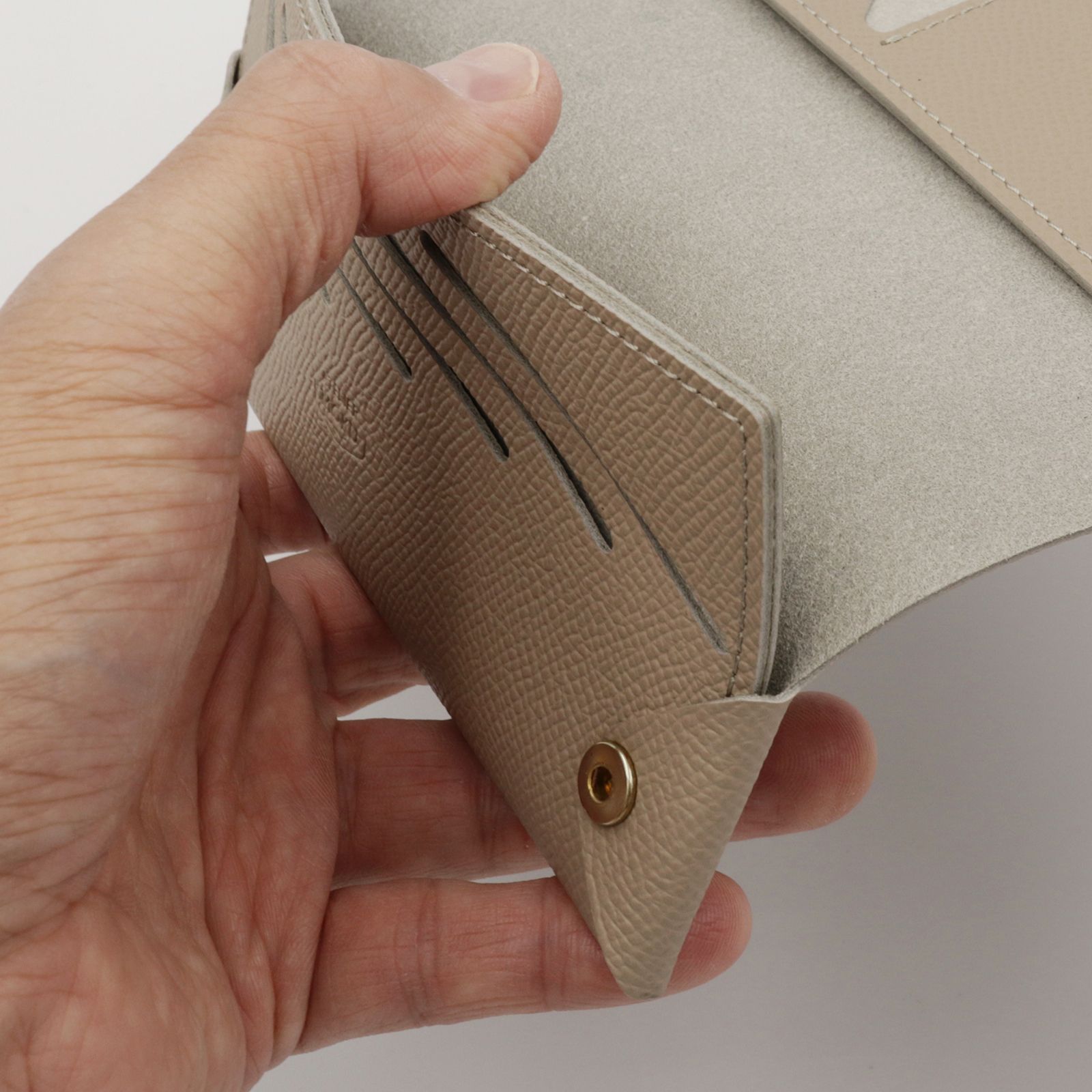 「小さく薄い長財布UNO ver.2 Noblessa」lightgray