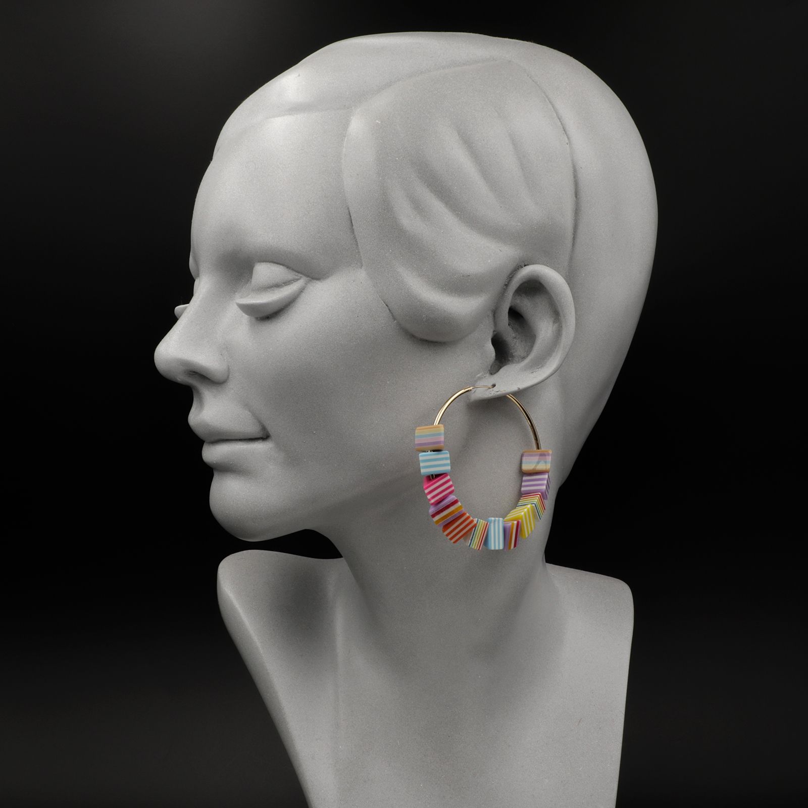 「クレイジートライアングルビッグフープ」ピアス