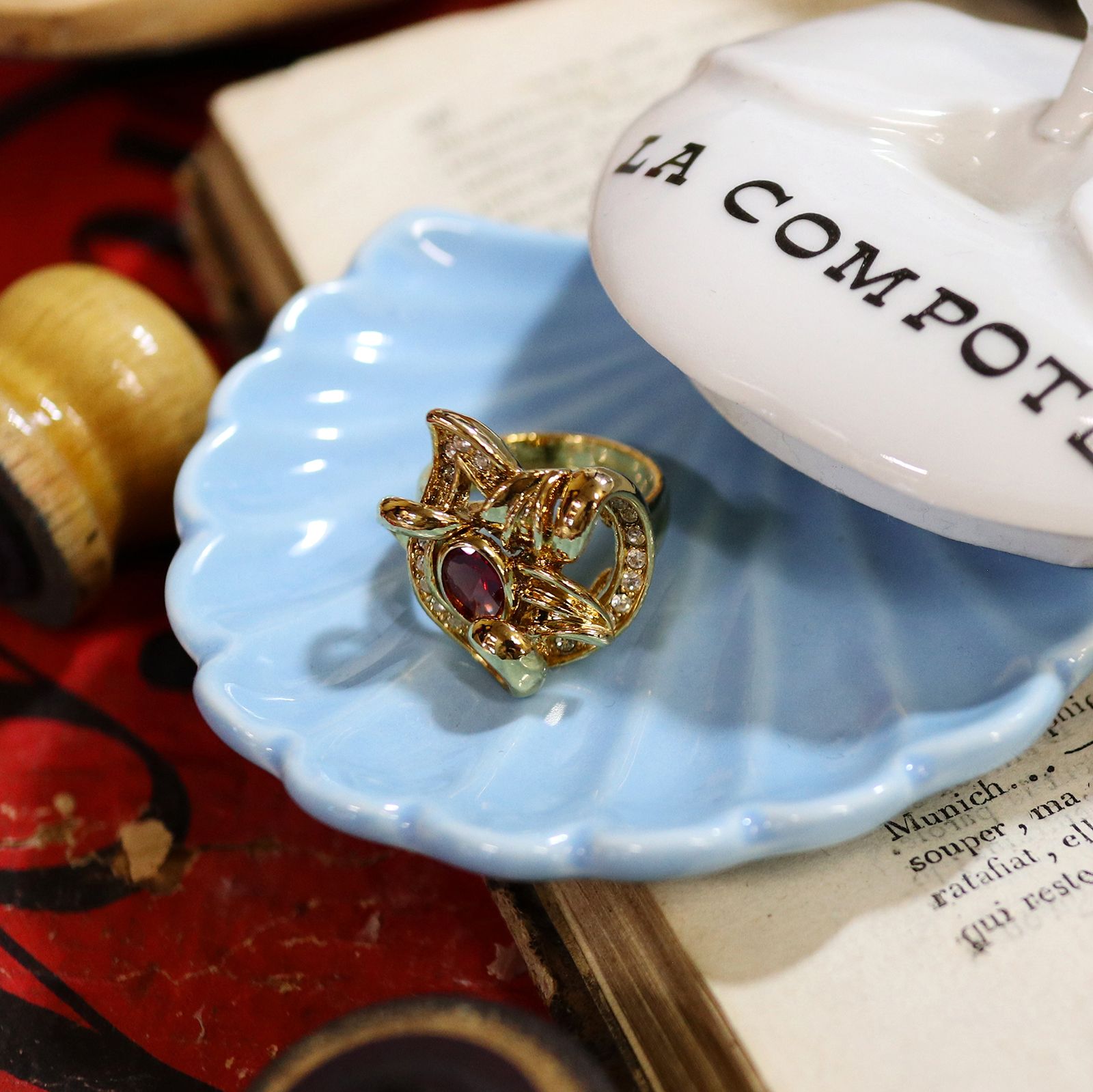 「ストリームラインフローラル」デッドストックリング イギリス