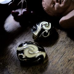 「90sエナメルメタルオーバル」イヤリング ヨーロッパ