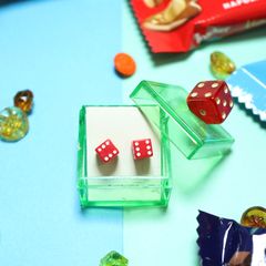 「80s BOXダイス」 レッド ピアス イギリス