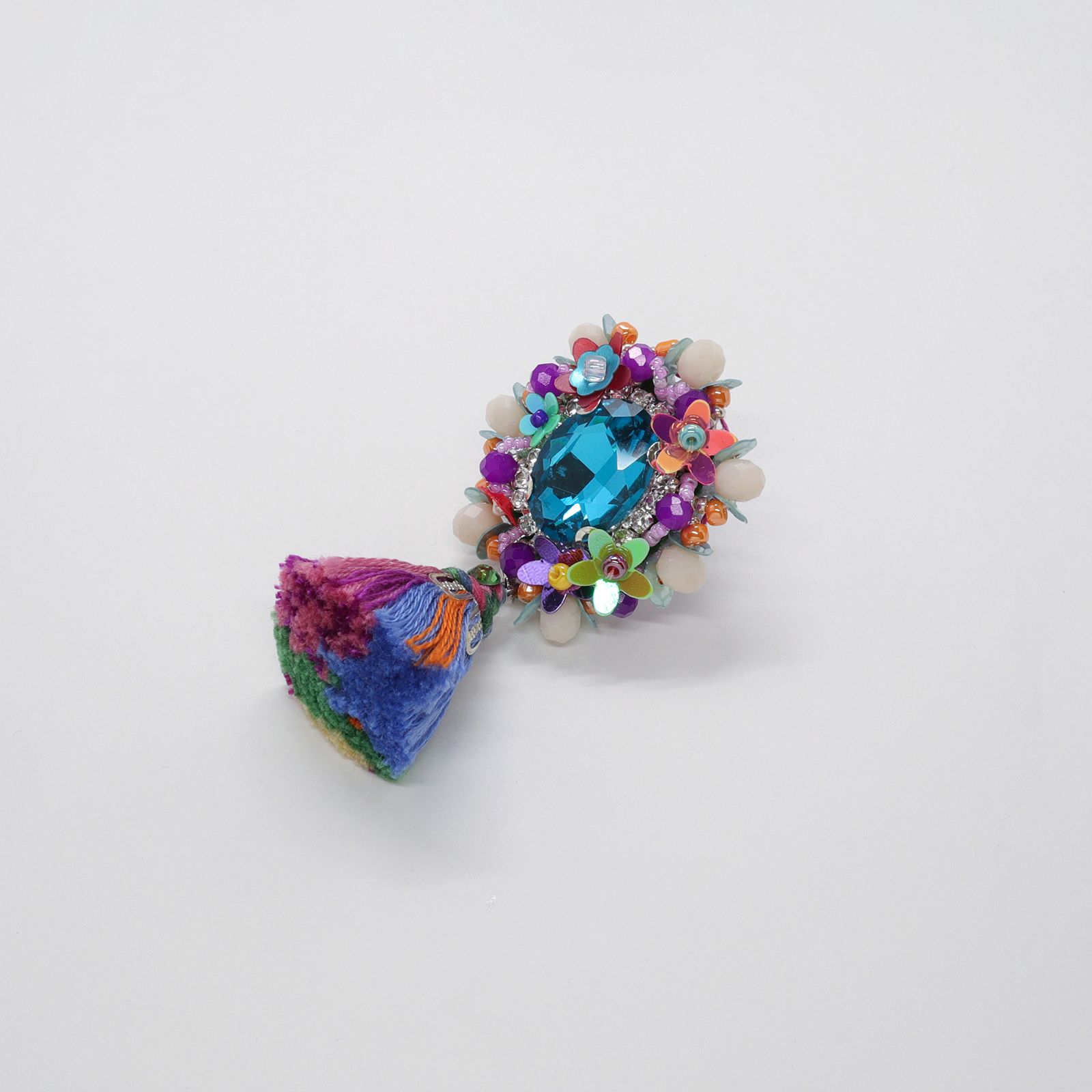 「Le conte de Pamellah Bijoux」ブローチ