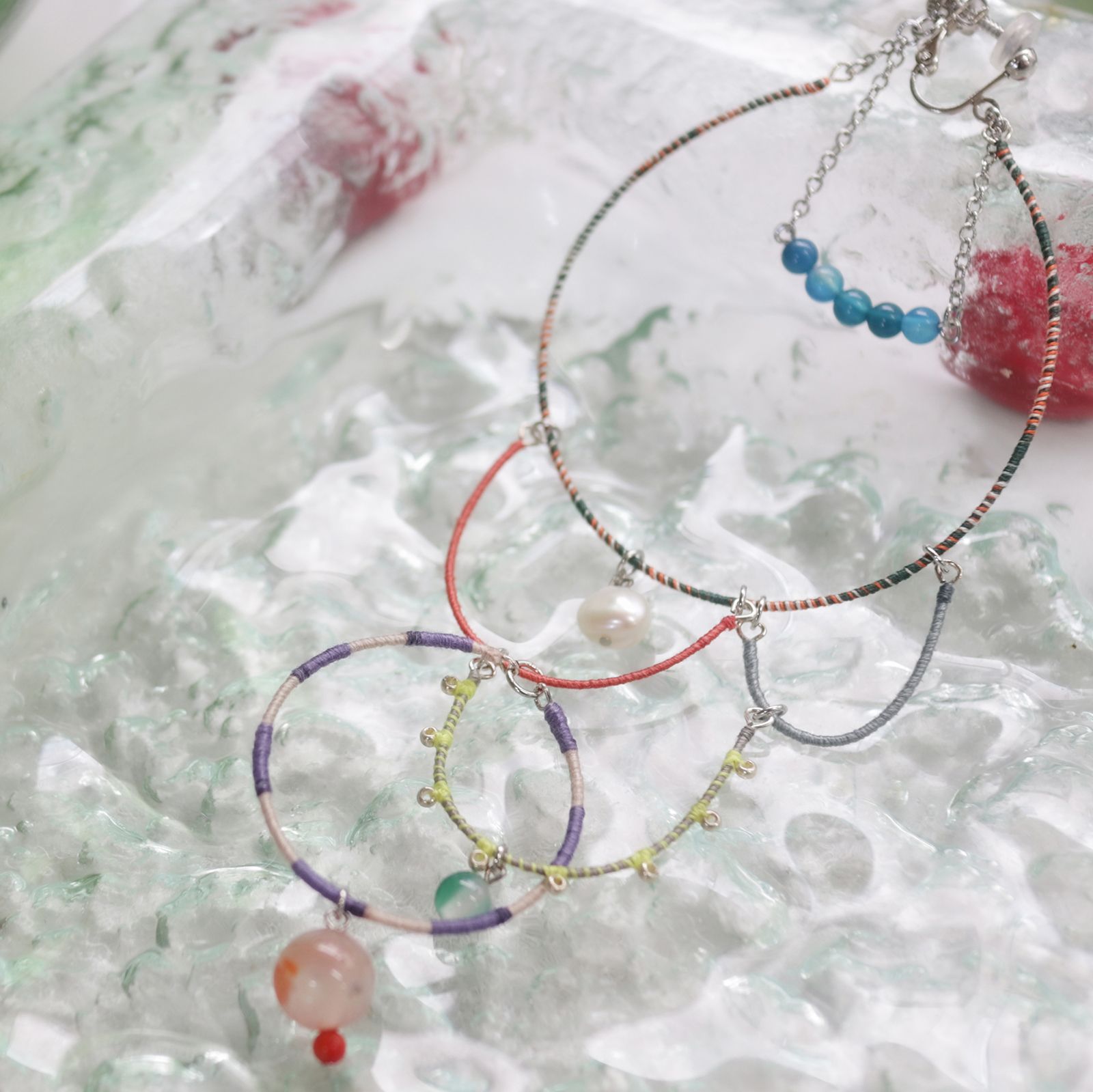 「Fete de l'eau ORNEMENT シングル」片耳イヤリング