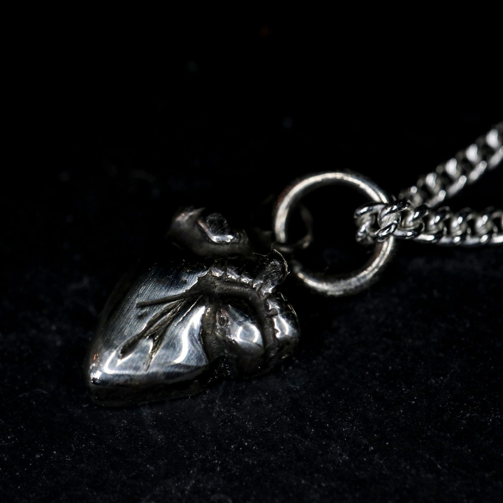「Tiny Heart Necklace」ネックレス