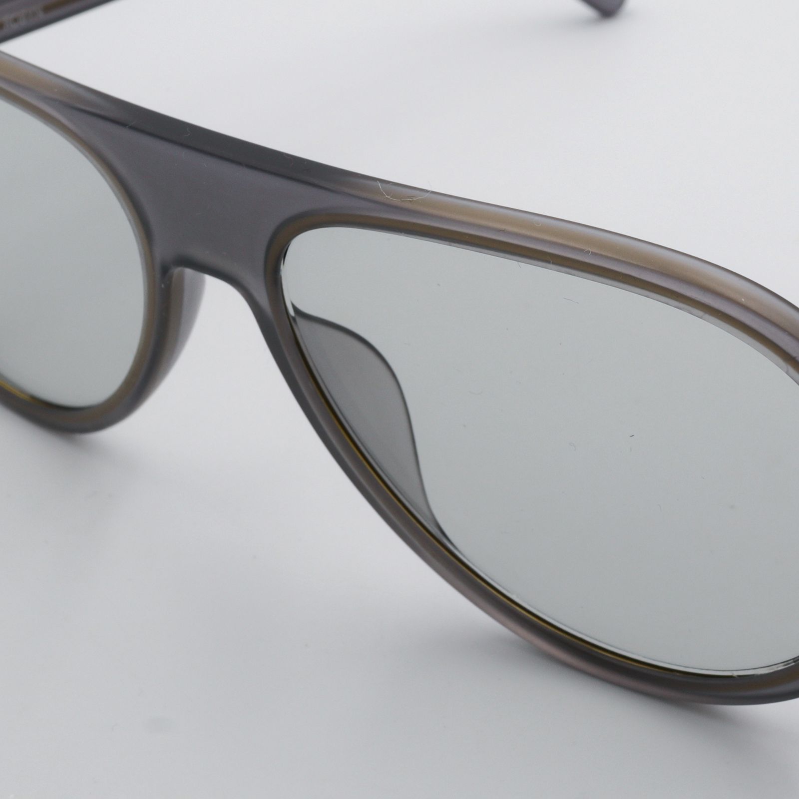 「Robyn」POLYFONIA STUDIO Session "Carole Baijings  Ciqi" Sunglasses Midnight Black x Light Gray Lens