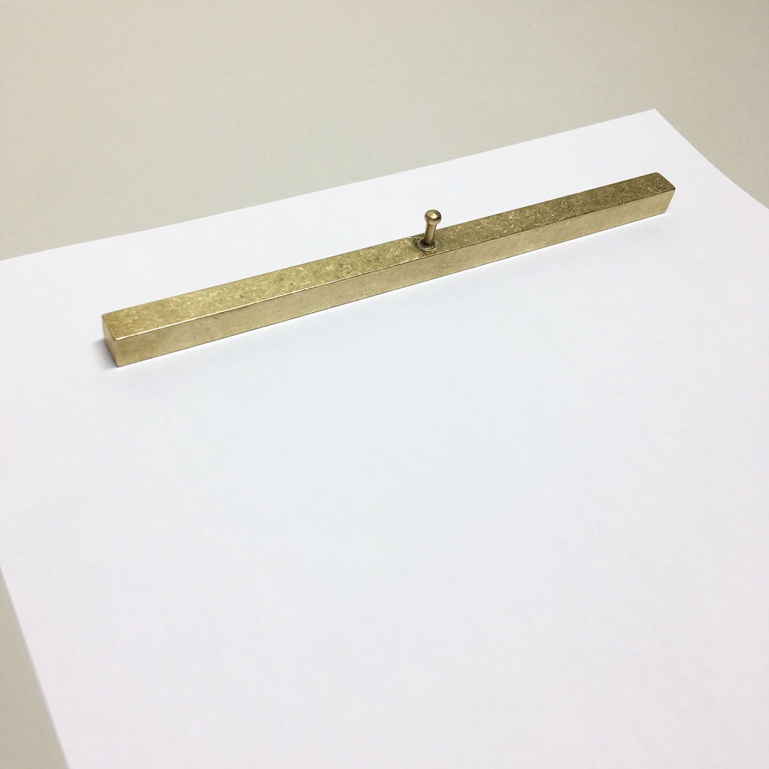 「BRASS PAPER WEIGHT」ペーパーウェイト
