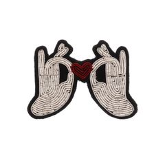 「Hand's & Heart」ブローチ