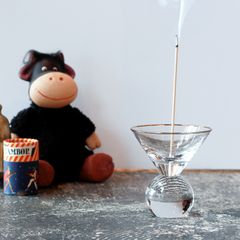 "HAZEL TINY ALLE A TE SPHERE"お香立て