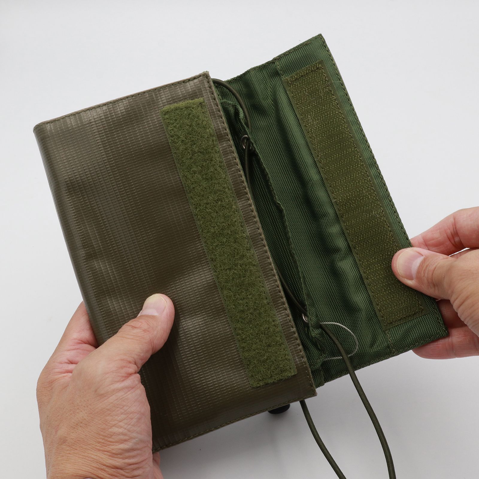 「FLY Long Wallet」ショルダーウォレットXL オリーブ